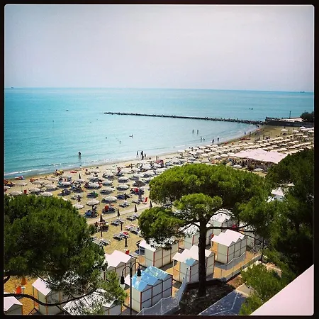 Апарт-отель Marina 4*