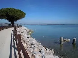 Marina 4* Grado
