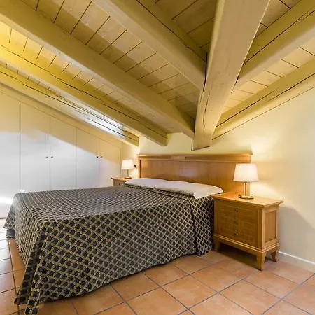 Marina Ξενοδοχείο με διαμερίσματα 4*